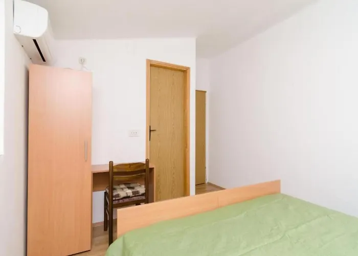 38 - With Balcony And Sea View Appartement Sobra