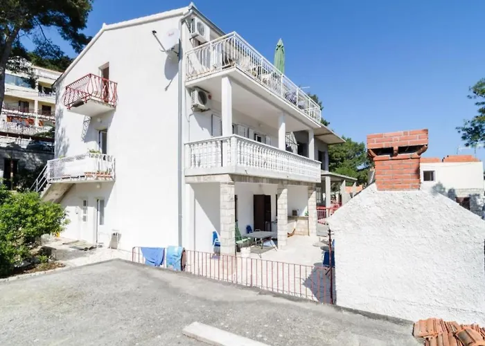 Appartement 38 - With Balcony And Sea View Sobra