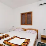 38 - With Balcony And Sea View Διαμέρισμα *