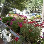 38 - With Balcony And Sea View Lejlighed