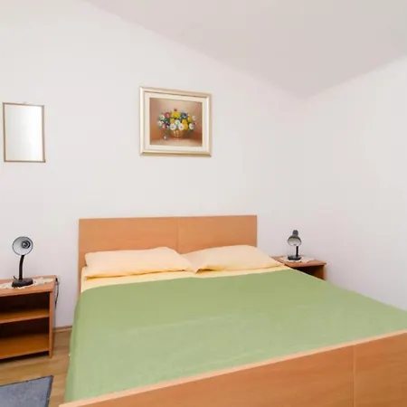 38 - With Balcony And Sea View Собра
