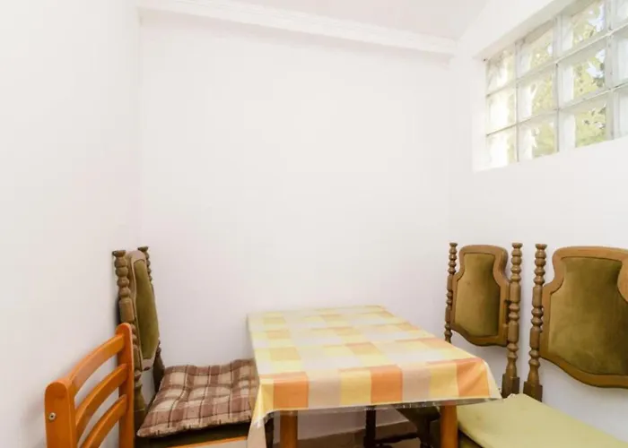 38 - With Balcony And Sea View Apartman *