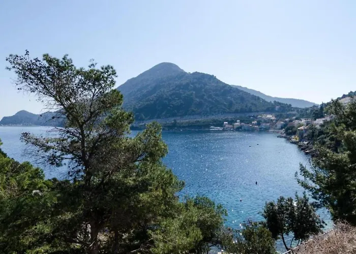 38 - With Balcony And Sea View Apartman