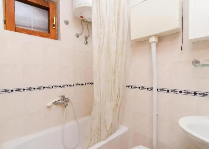 Apartman 38 - With Balcony And Sea View