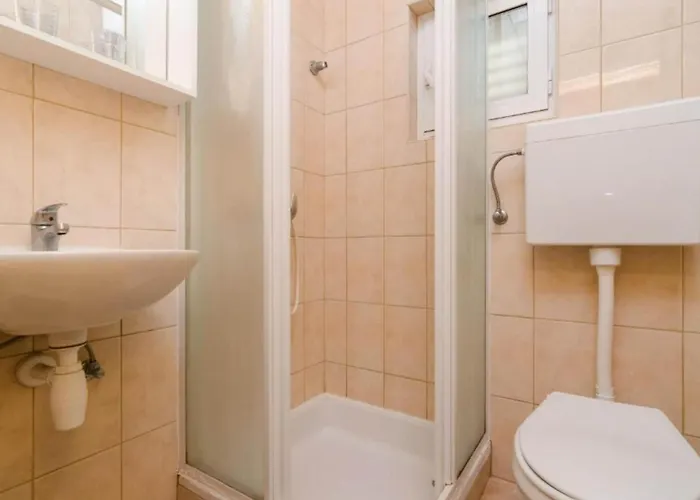 38 - With Balcony And Sea View Apartman